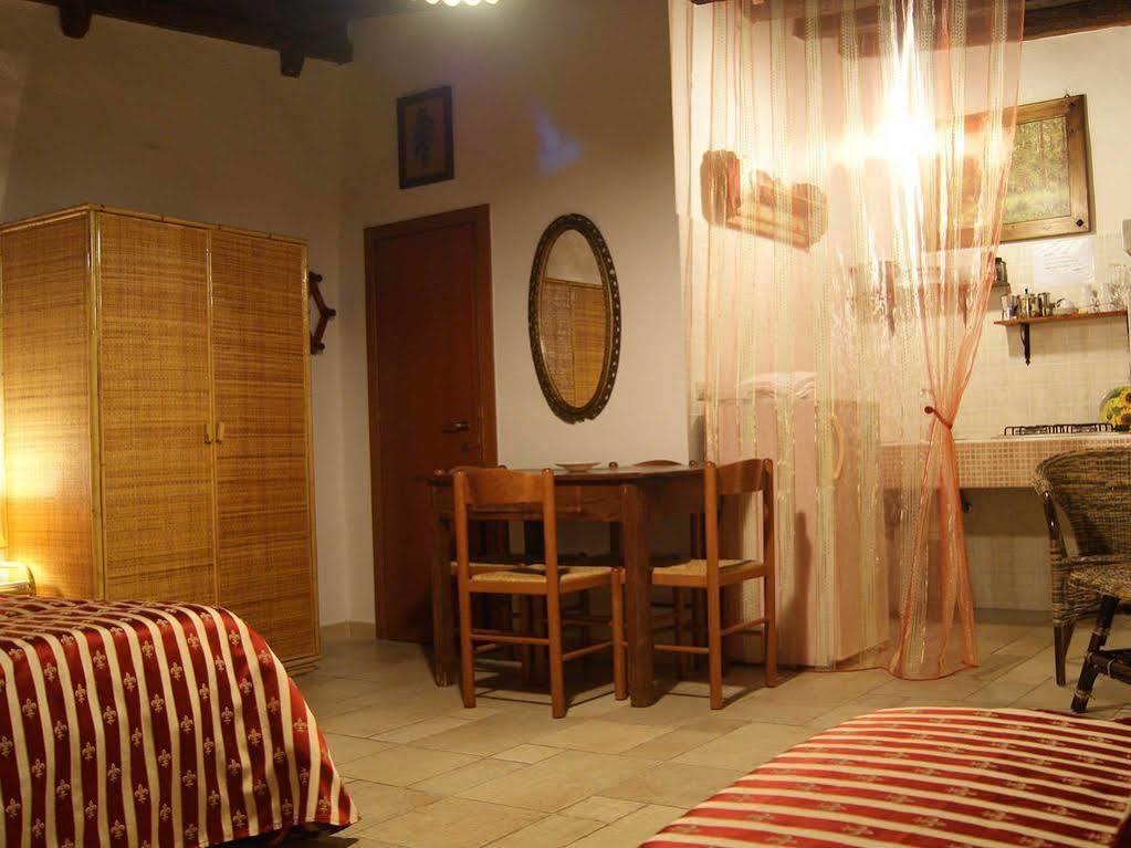 ホテル Borgo San Martino ブラ エクステリア 写真